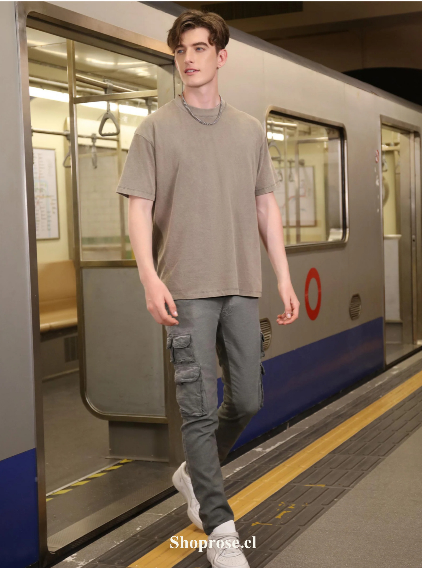 Poleras Básicas en Tendencia