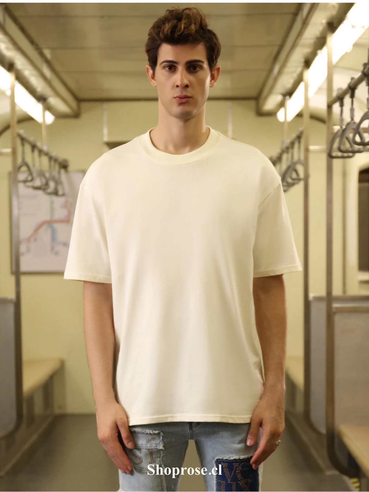 Poleras Básicas en Tendencia