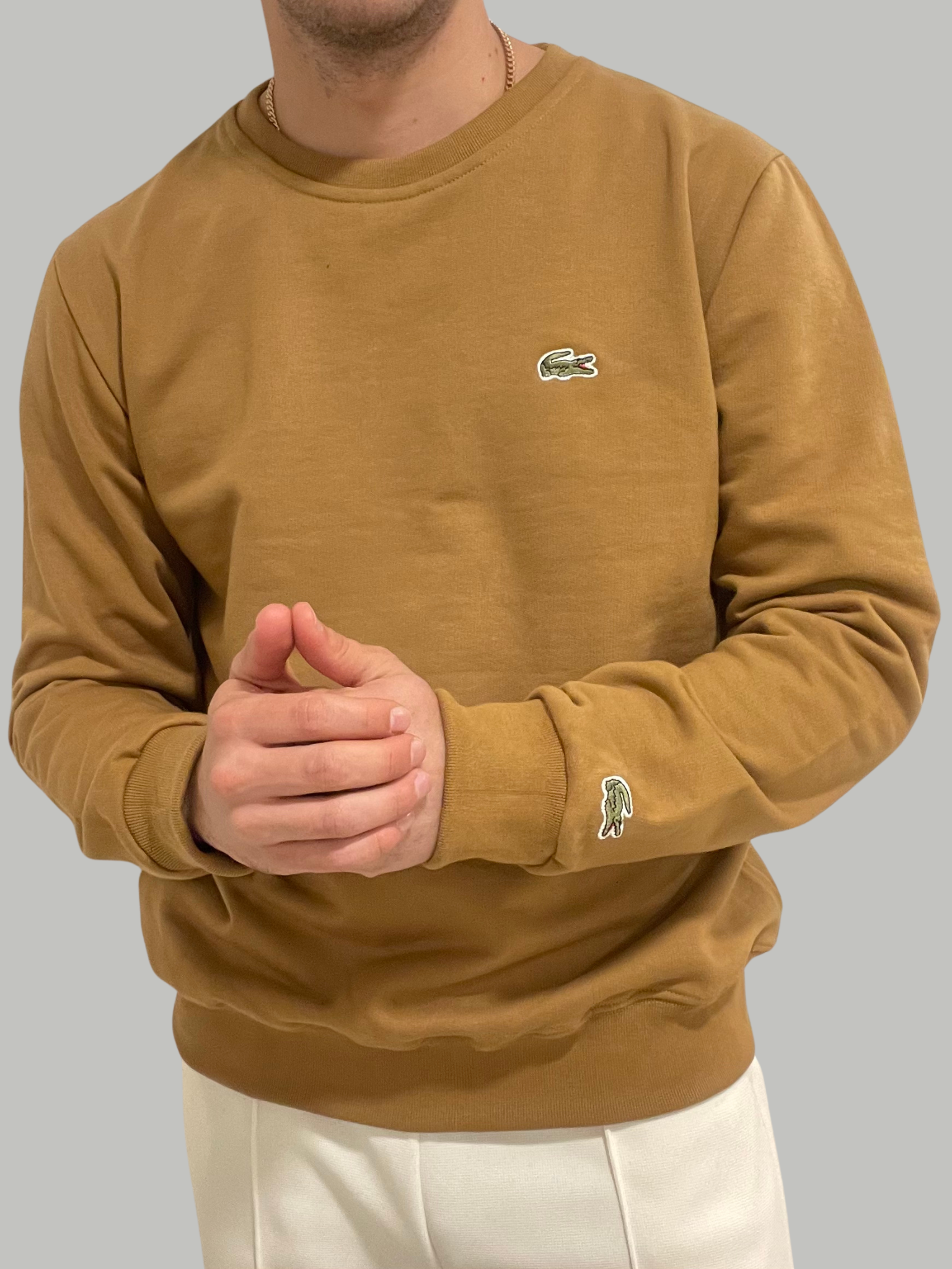 Polerón Lacoste